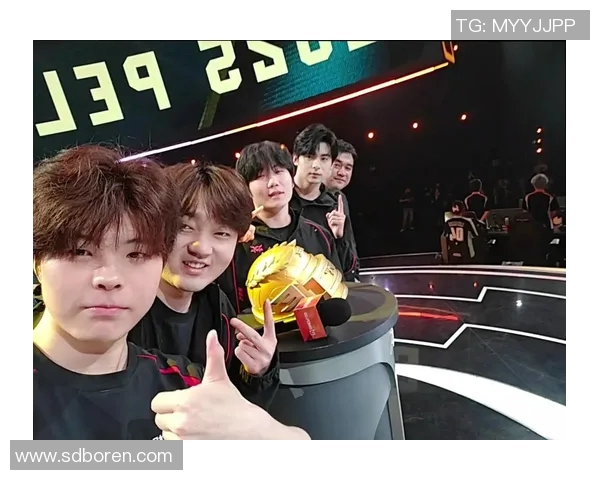 电竞实时数据分析和平精英战术排行榜JDG荣登第七名引发热议